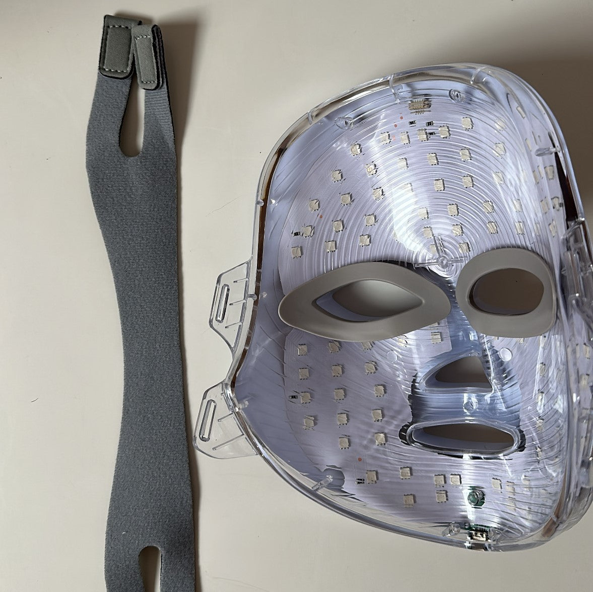 Máscara facial LED